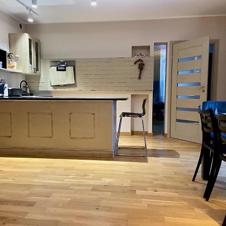 Apartament Grafitowy Willa Laser 斯克拉斯卡波伦巴 外观 照片