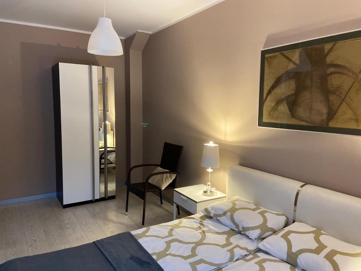 Apartament Grafitowy Willa Laser 斯克拉斯卡波伦巴 外观 照片